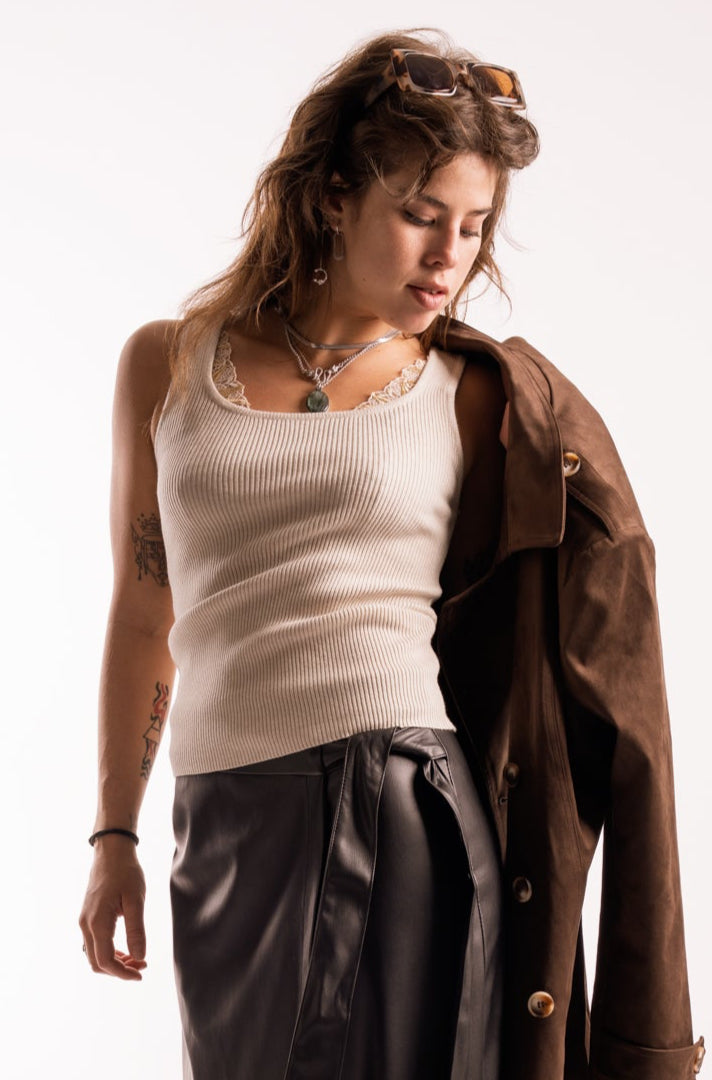 ESTELLE 26 Top