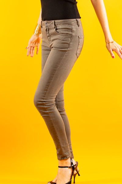 LOLA Jeans