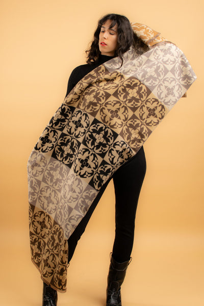 ALBINA Scarf