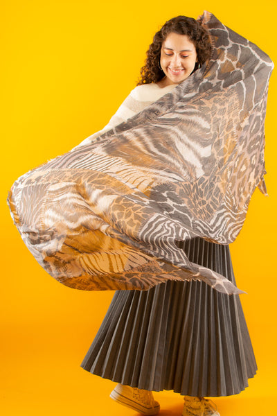 LOLA Scarf