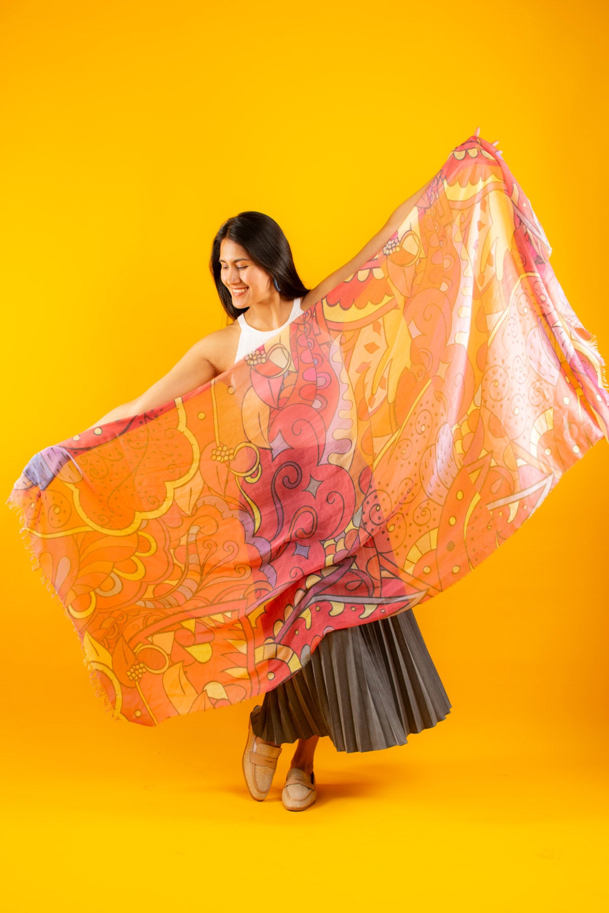 SARA Scarf