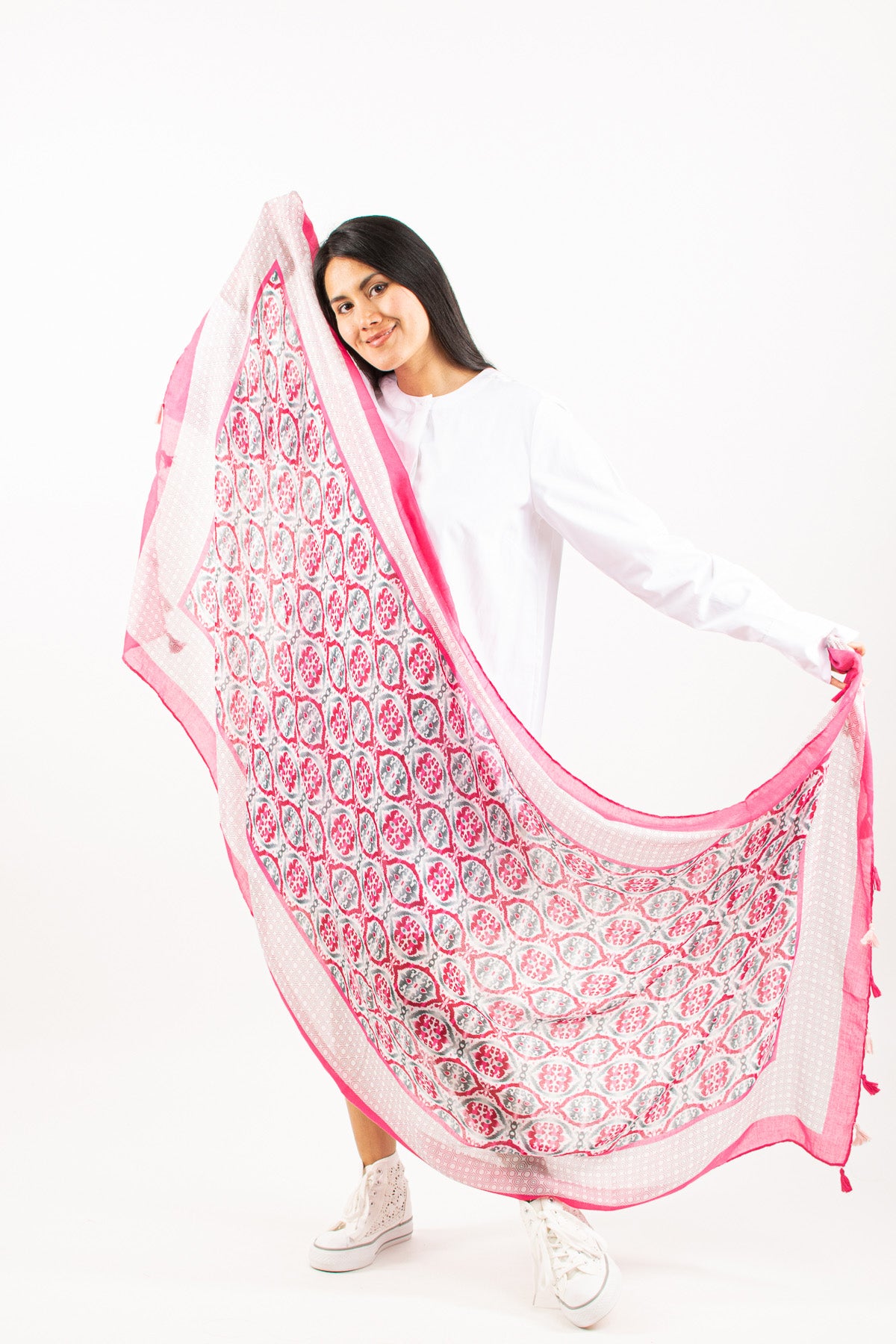 MAUDIA Scarf