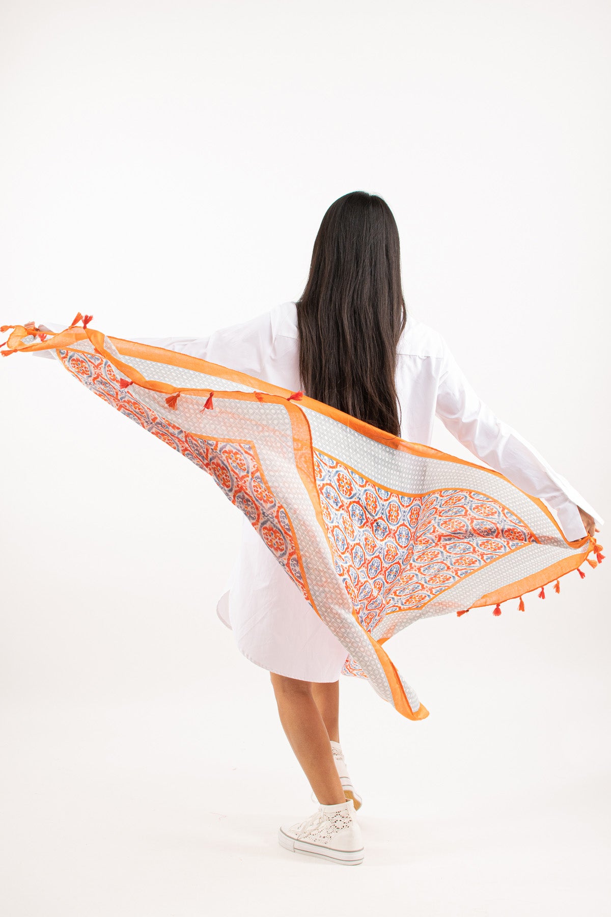 MAUDIA Scarf